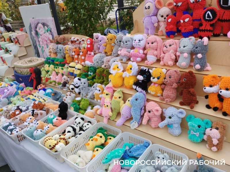 Сегодня &laquo;Добрый Новороссийск&raquo; собирает друзей и дарит праздник. Фоторепортаж &laquo;НР&raquo;