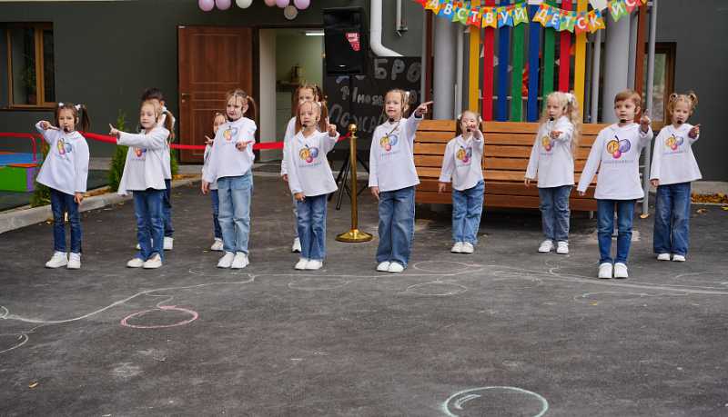 Сегодня торжественно открыли детский сад №15 после реставрации