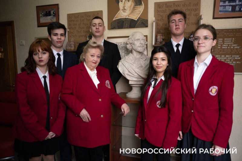 Татьяна Меркулова. Первая частная школа в стране &nbsp;&mdash; в лидерах по стобалльникам. Представляем кандидата на премию &laquo;Во благо Новороссийска&raquo;