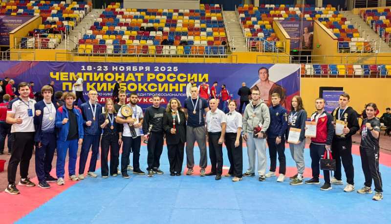 Три бронзовые медали: новороссийские кикбоксёры блестяще выступили на чемпионате России