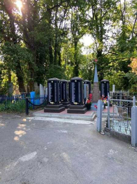 В Новороссийске ищут родственников тех, кто похоронен в заброшенных могилах