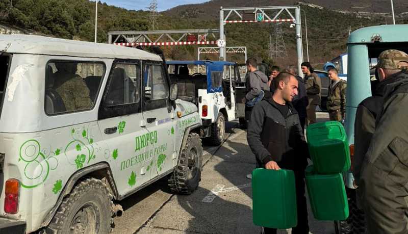 В Новороссийске лесной пожар на склоне Маркотхского хребта полностью потушен