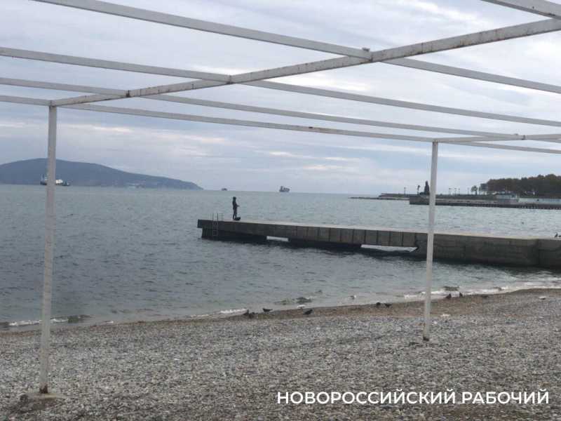 В Новороссийске на горпляже построят раздевалки для «моржей»