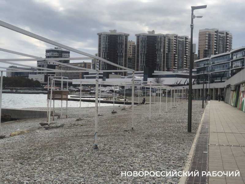 В Новороссийске на горпляже построят раздевалки для «моржей»