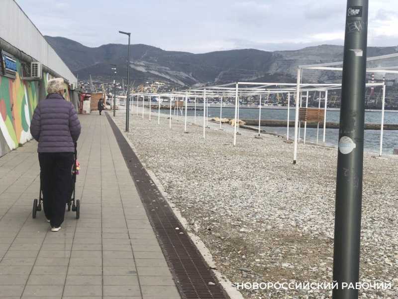 В Новороссийске на горпляже построят раздевалки для «моржей»