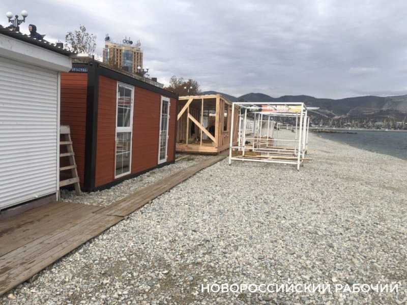 В Новороссийске на горпляже построят раздевалки для «моржей»