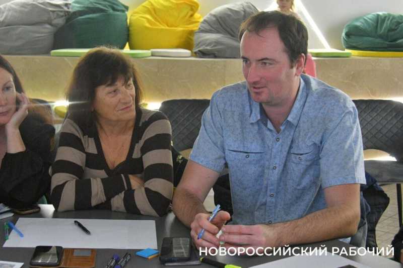 В Новороссийске на месте пустыря в парке могут построить дорогу или скейт-парк