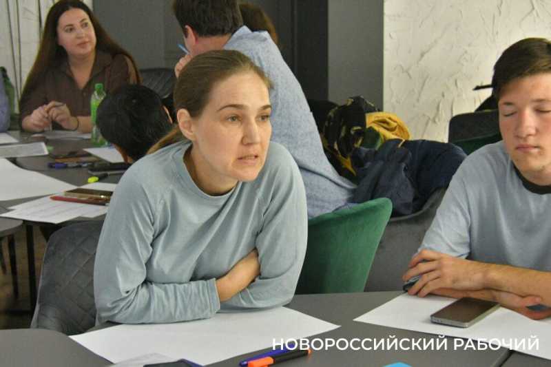 В Новороссийске на месте пустыря в парке могут построить дорогу или скейт-парк