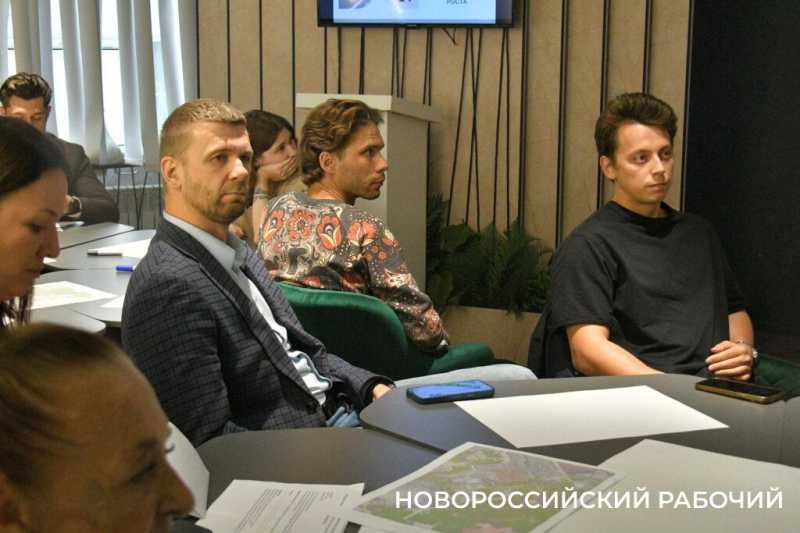 В Новороссийске на месте пустыря в парке могут построить дорогу или скейт-парк