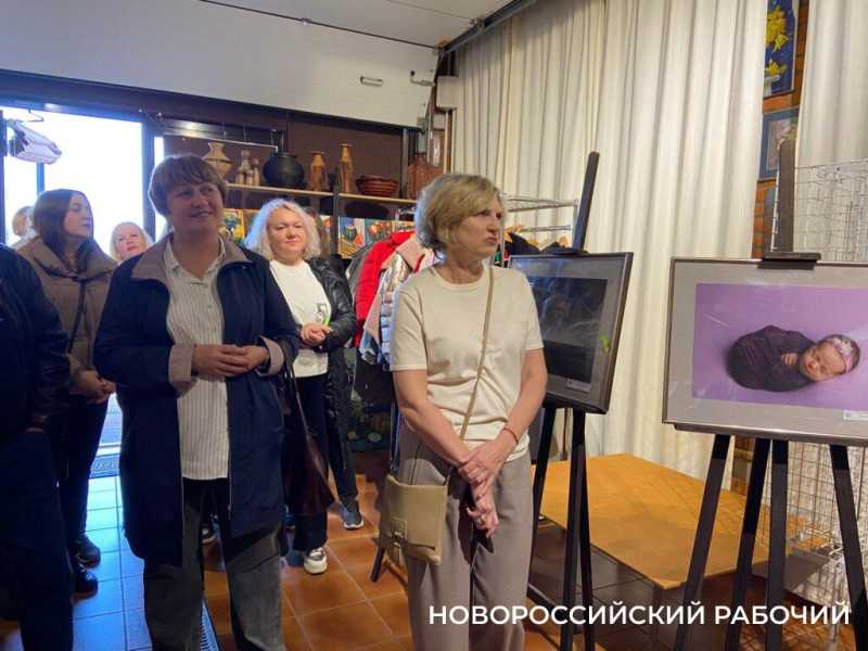 В Новороссийске на выставке &laquo;В стиле минимализма&raquo; представили портрет вилки