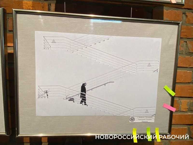 В Новороссийске на выставке &laquo;В стиле минимализма&raquo; представили портрет вилки