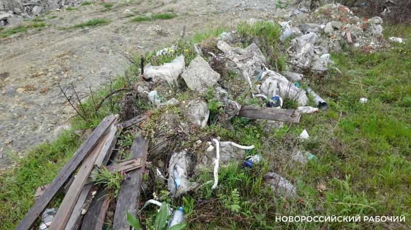 В Новороссийске отсыпают &laquo;новые территории&raquo;. Ущерб природе  &mdash; 7,5 миллионов рублей