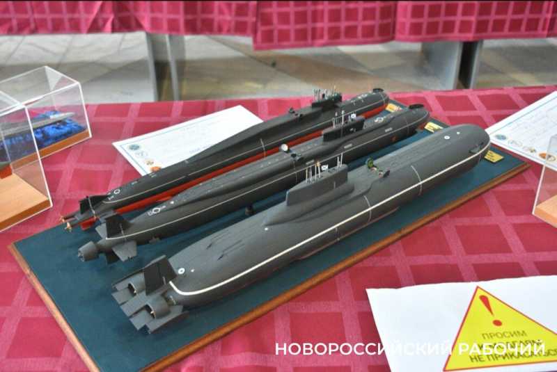 В Новороссийске судомоделисты стремились к победам на парусах мечты