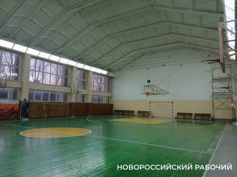 Во Дворце творчества Новороссийска отремонтировали спортзал