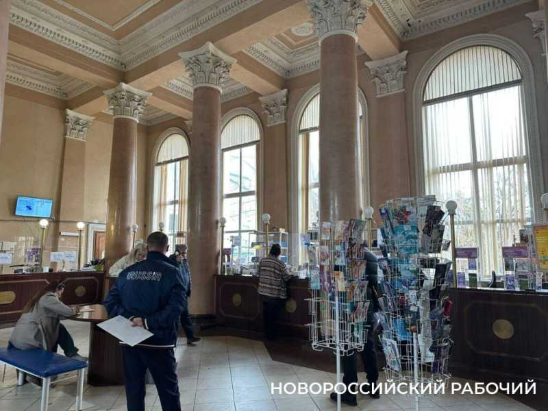 До Нового года осталось 27 дней! 4 декабря &ndash; День заказа подарков Деду Морозу