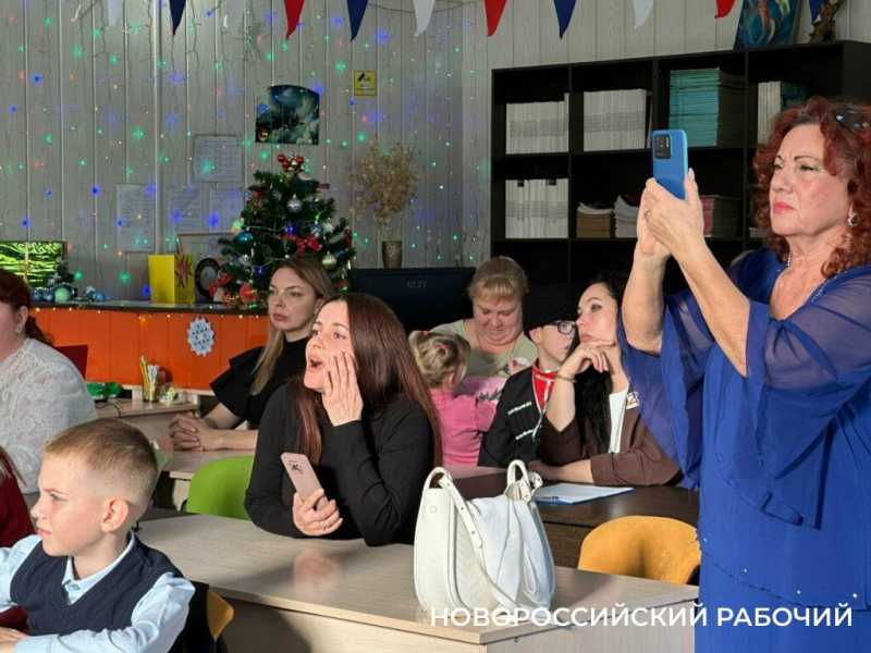 &laquo;Это не просто солдаты!&raquo;. В Новороссийске прошел поэтический конкурс в поддержку СВО