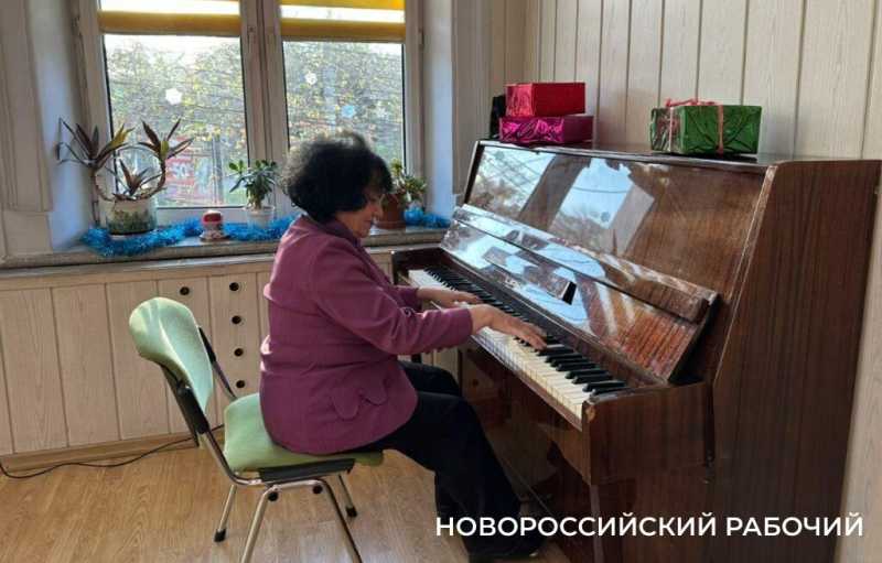 &laquo;Это не просто солдаты!&raquo;. В Новороссийске прошел поэтический конкурс в поддержку СВО