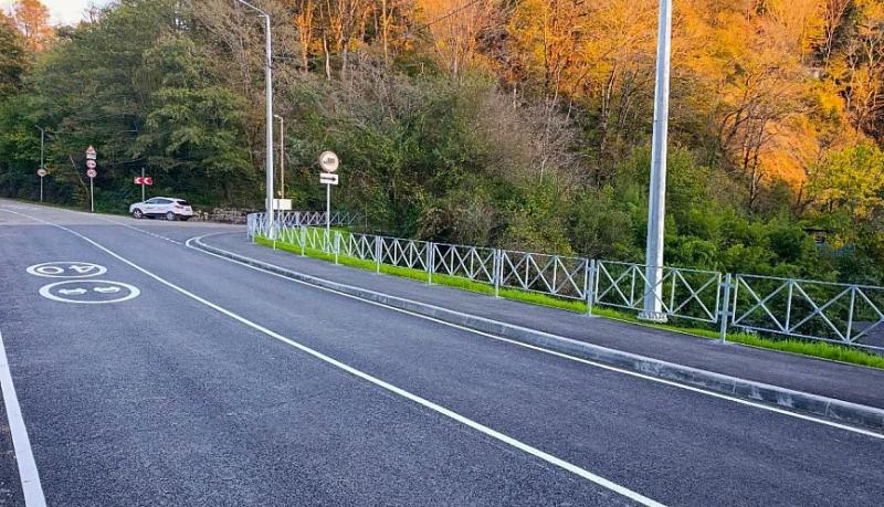 ФКУ Упрдор &laquo;Черноморье&raquo;: в 2025 году уложено свыше 900 тыс. кв. м асфальта на федеральных трассах Краснодарского края и Республики Адыгея