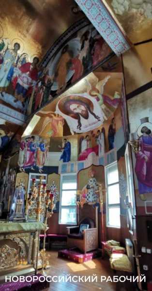 Храм на Шесхарисе родился заново. В Новороссийске прошел чин освящения