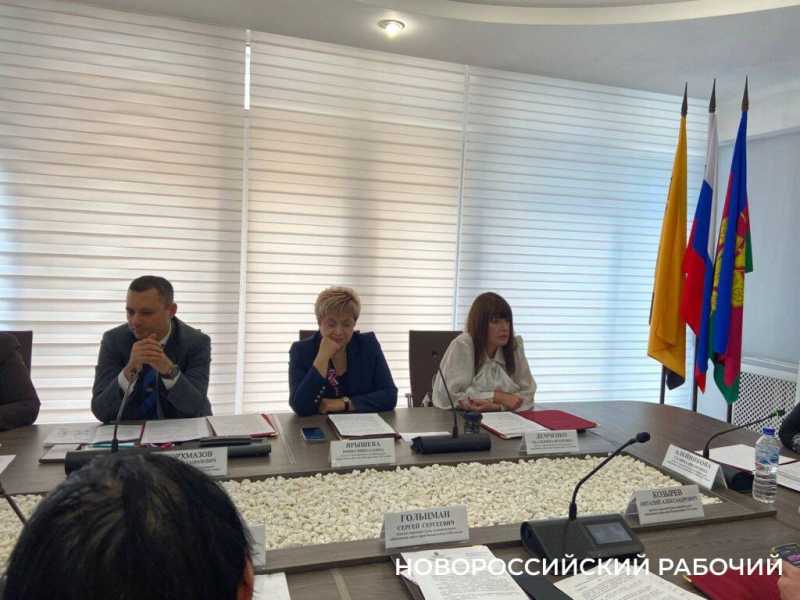 Хватает ли в Новороссийске врачей и что стало сегодня &laquo;больной темой&raquo;