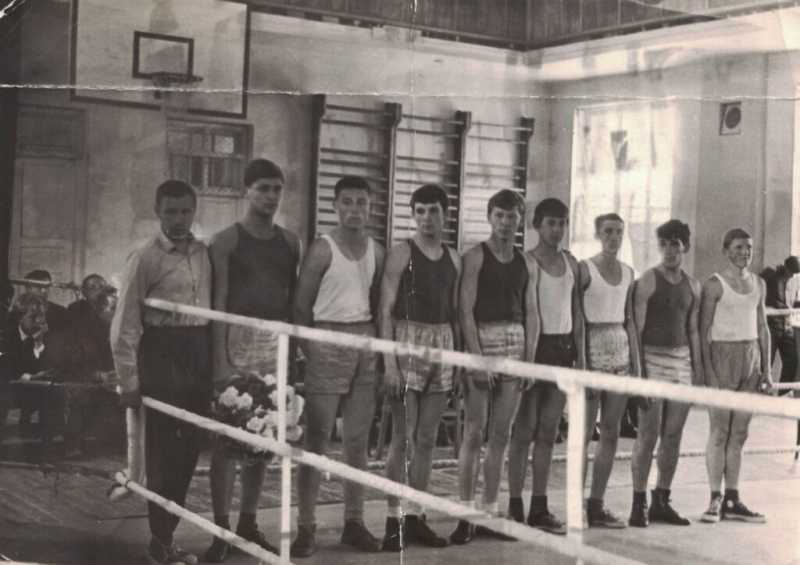 История чемпионов. Бокс в Новороссийске начинался на Портовой
