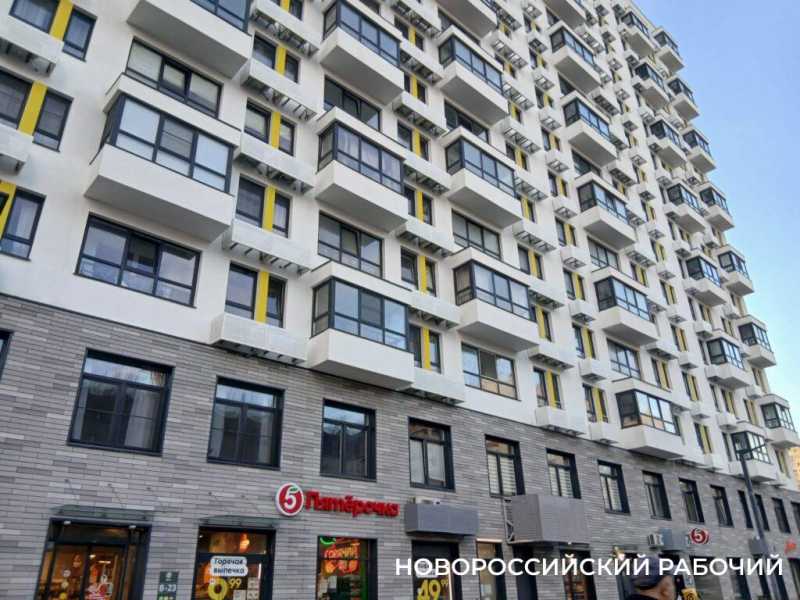 &laquo;Нас бросили в беде!&raquo; &mdash; утверждают жители домов, пострадавших во время атаки БПЛА