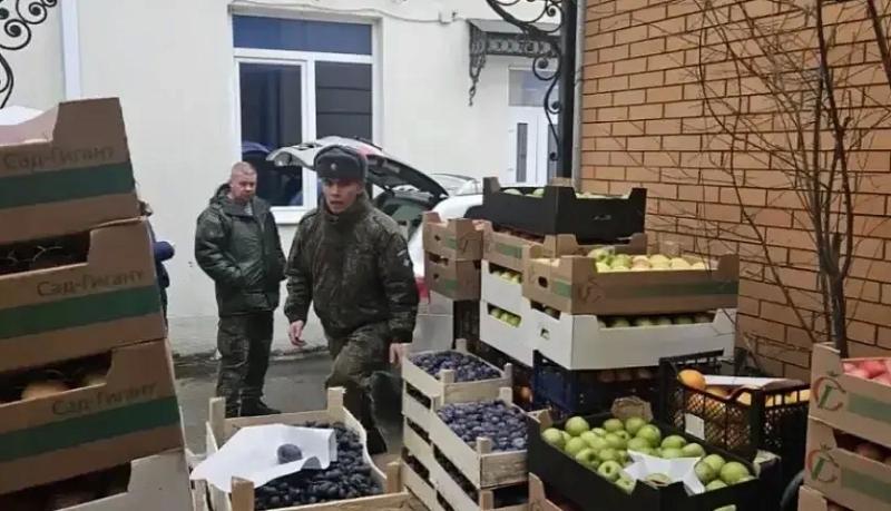 Новогодние поздравления и слова благодарности за службу передали военнослужащим Новороссийского гарнизона от имени жителей города-героя