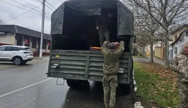 Новогодние поздравления и слова благодарности за службу передали военнослужащим Новороссийского гарнизона от имени жителей города-героя
