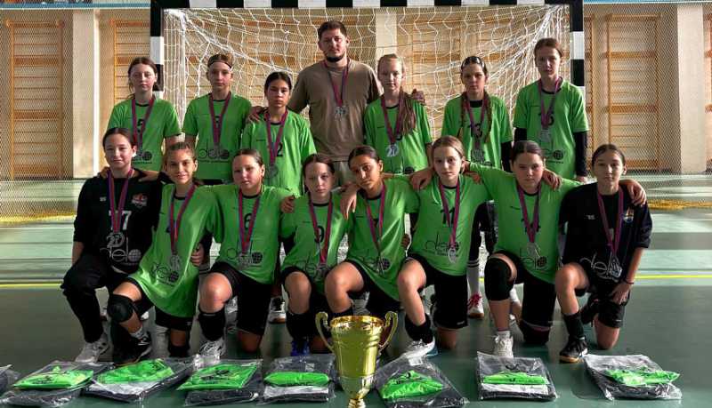 Новороссийские гандболистки завоевали серебро Кубка Губернатора Краснодарского края