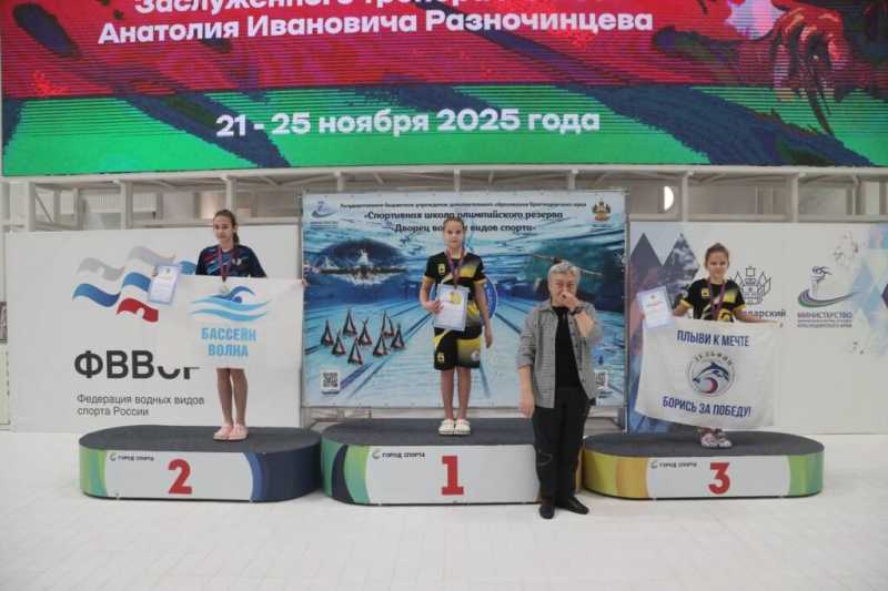 Новороссийские пловцы завоевали награды краевых соревнований