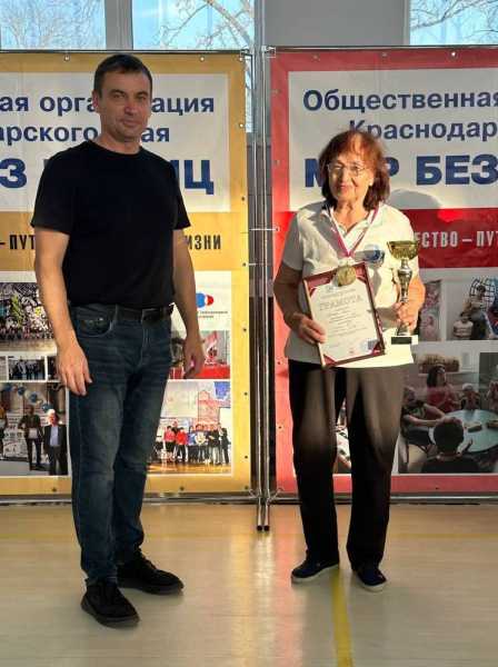 Пауэрлифтеры Новороссийска завоевали медали спартакиады побережья Черного моря