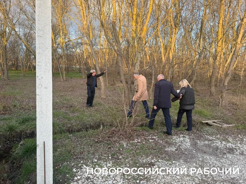 &laquo;Понаехи&raquo; подождут. В Новороссийске ливневки сделают тем, кто ждет их по 60 лет