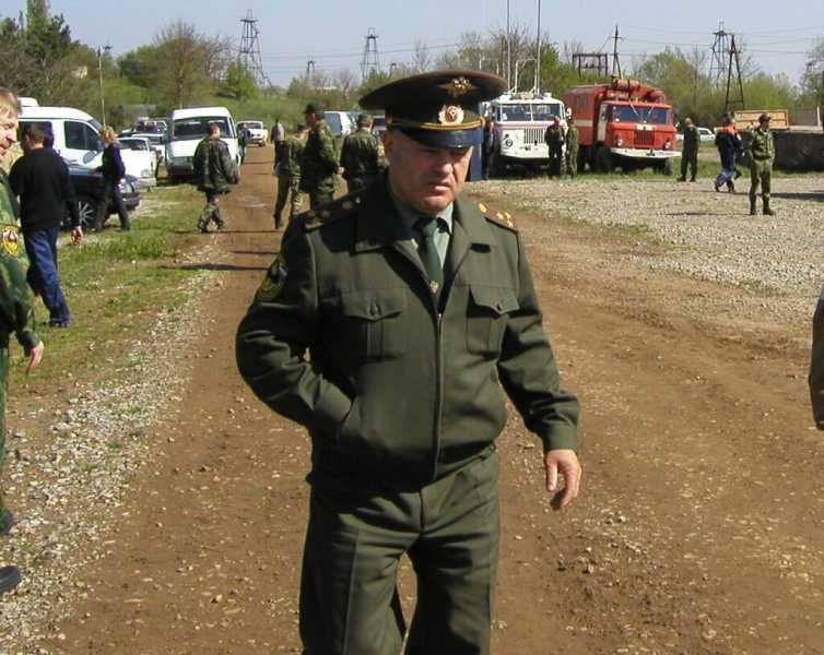 Сегодня исполняется 80 лет Виктору Насонову, который стоял у истоков создания пожарной охраны нефтебаз Новороссийска