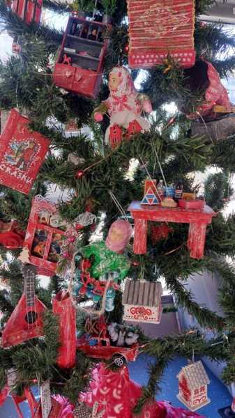 Сел в троллейбус, а там&nbsp; &mdash; Новый год! В Новороссийске будет шесть &laquo;заряженных праздником&raquo; бортов