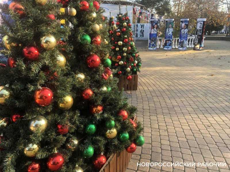 Советы дня на 14 декабря: о разодчиках, молитве за Россию и чествовании участников ликвидации последствий аварии на Чернобыльской АЭС