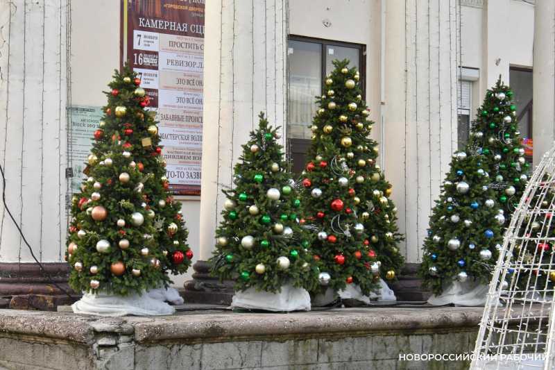 Советы дня на 15 декабря: о цементе, антидепрессантах и заселении малообжитых районов России иностранцами