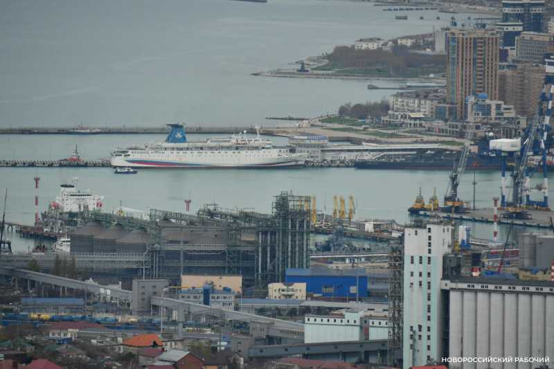 Советы дня на 17 декабря: о выкаблучниках, утренних иллюзиях и сторожевых кораблях Черноморского флота