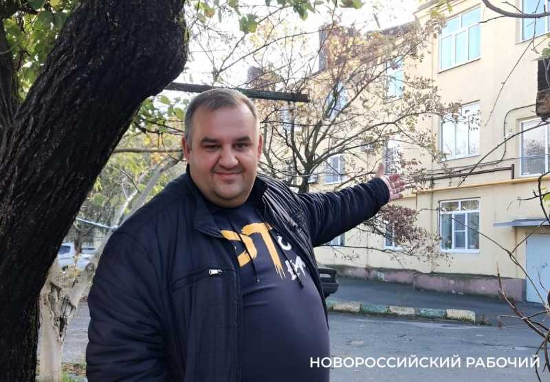 Так жить нельзя&hellip; но вы живите. В Новороссийске жители мучаются в доме рядом с дорогой на элеватор