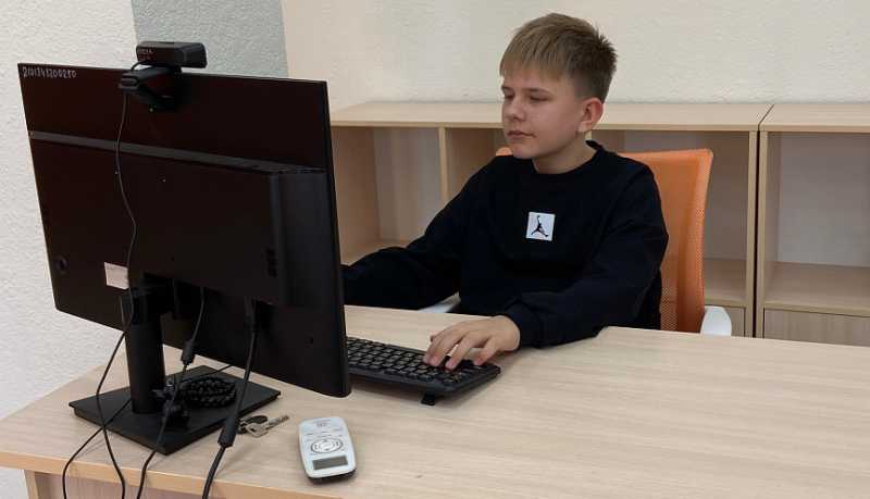 Телемост в мире цифровых чудес: школьники представили VR проекты на платформе Varwin