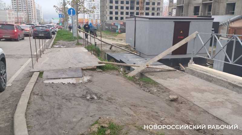 В Южном районе Новороссийска три месяца придется ждать &laquo;человеческого&raquo; тротуара