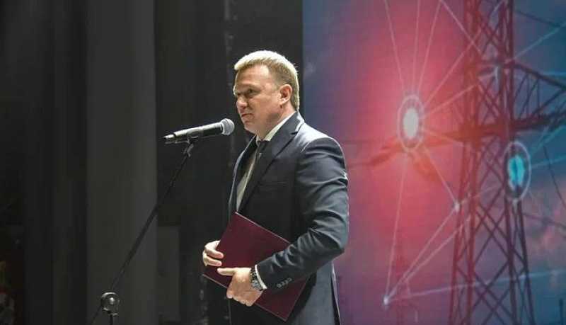 В Краснодаре в преддверии профессионального праздника наградили лучших энергетиков Кубани