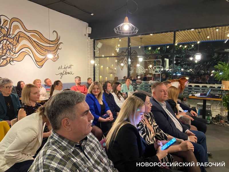 В Новороссийске благотворительный аукцион &laquo;Сердце ремесел&raquo; собрал 237 500 рублей