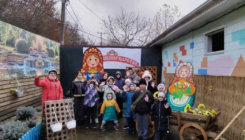 В Новороссийске для детей участников СВО организовали увлекательную программу с посещением культурно-туристического комплекса   