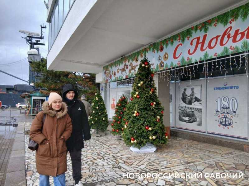 В Новороссийске наградили мам и пап особых спортсменов