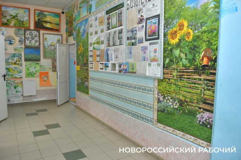 В Новороссийске Наталья Черноиванова &laquo;ставит&raquo; руку особенным штукатурам. Кто возьмет на работу детей с ОВЗ