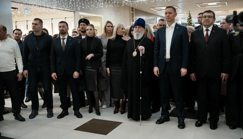 В Новороссийске стартовала традиционная предновогодняя благотворительная акция &laquo;Подари ребенку праздник!&raquo;