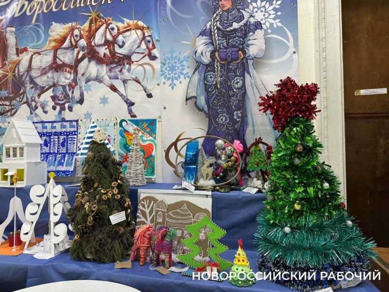 В Новороссийске выбрали лучшие &laquo;Черноморские Елки&raquo;