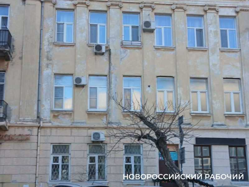 В Новороссийске жителям придется маскировать антенны и сплиты