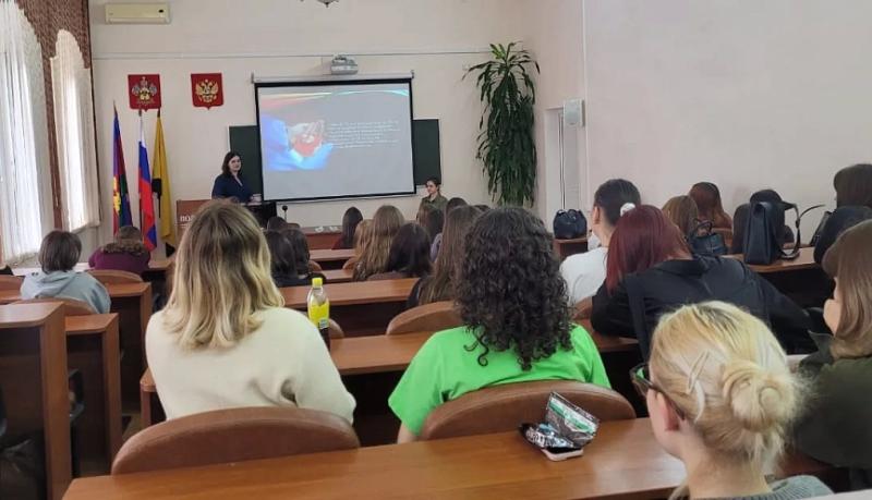 В Новороссийском политехническом институте прошла &laquo;Школа доктора Чугуновой&raquo;, посвящённая репродуктивному здоровью