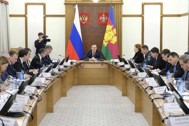 Вениамин Кондратьев: Мы должны сделать все возможное, чтобы летом 2026 года Анапа и Темрюкский район провели полноценный курортный сезон